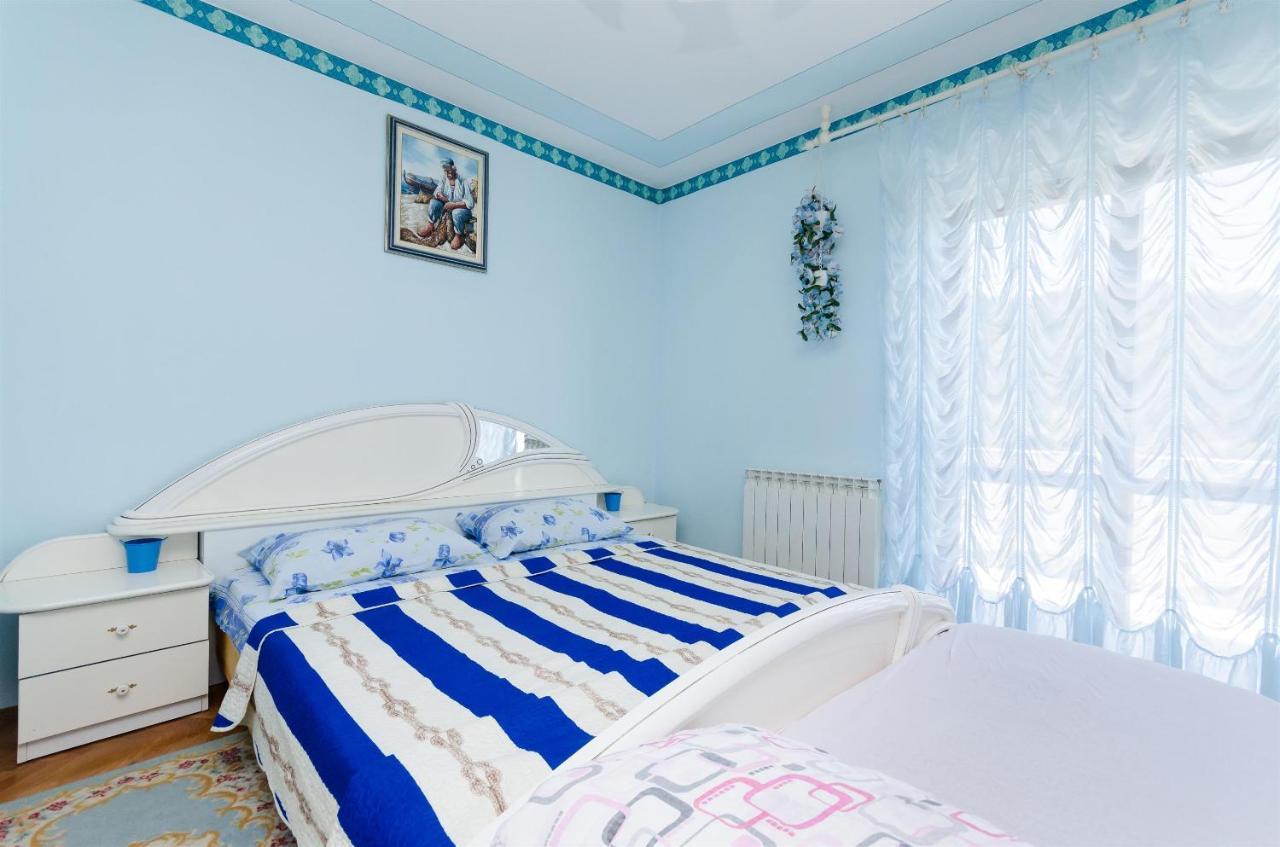 Apartments Vesna Kampor エクステリア 写真