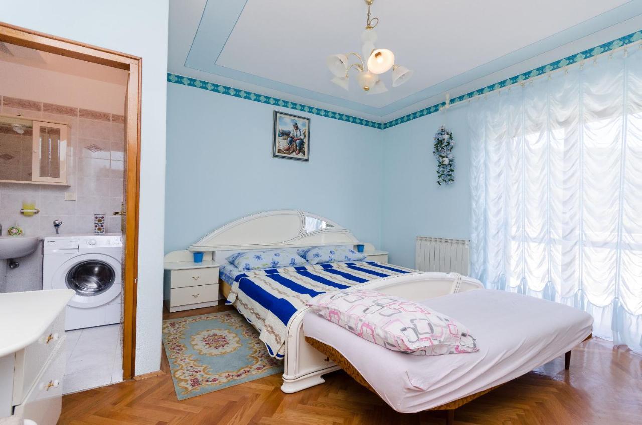 Apartments Vesna Kampor エクステリア 写真